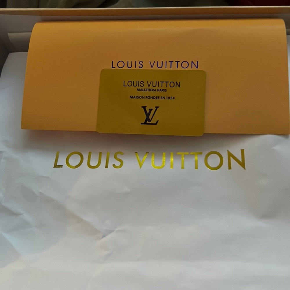 Louis Vuitton Women’s
